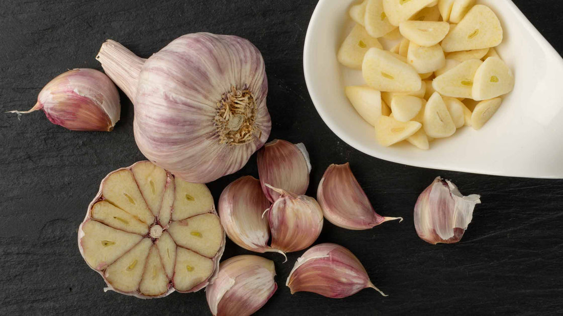 Cholesterol and Garlic: Does Garlic Lower or Rise Cholesterol?